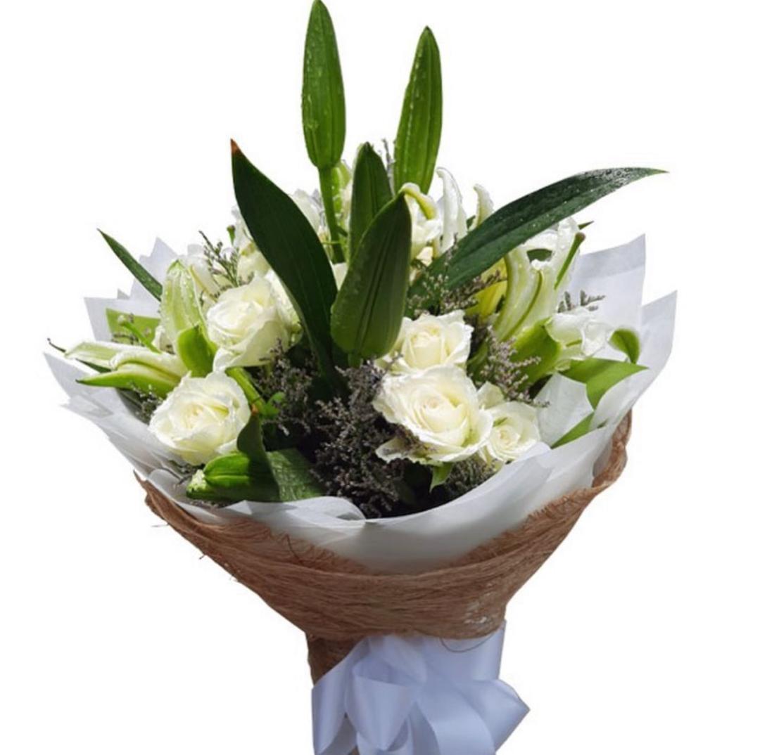 White Bouquet - Image 2